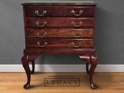 Stow Away Queen Anne Syle Mahogany Silver Chest