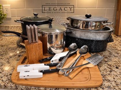 What Is Cookin Kitchen Cookware