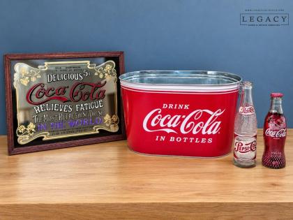 Lot of 4 Coca-Cola Collectibles