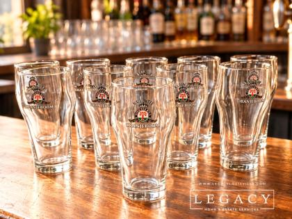 Lot of 10 Oranjeboom Kleintje Pilsener Beer Glasses