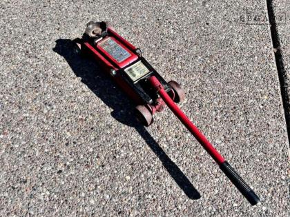 Hydraulic Trolley Floor Jack - 4,000 LBS Capacity - Made in Taiwan