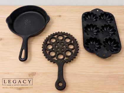 Vintage Cast Iron Collection Featuring Griswold Skillet, Muffin Pan & Trivet